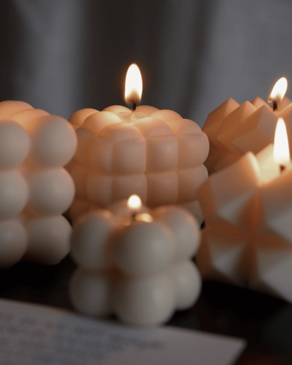 Bộ nến thơm khối vuông Kinda Feel