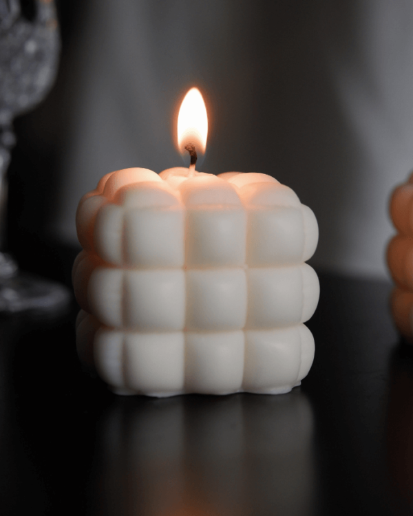 Nến thơm hình gối đáng yêu