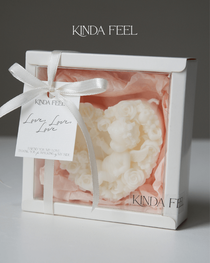 Hộp quà tặng nến thơm sang trọng xinh xắn Hộp quà tặng nến thơm sang trọng xinh xắn